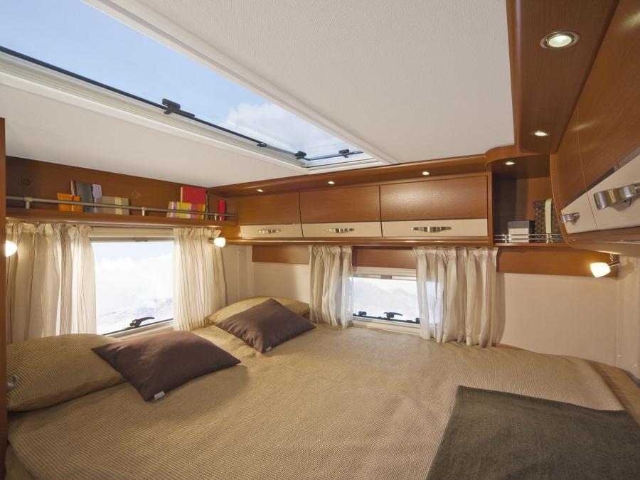 Интерьер Hymer B-Class 2011 года  (фото 15 из 30)